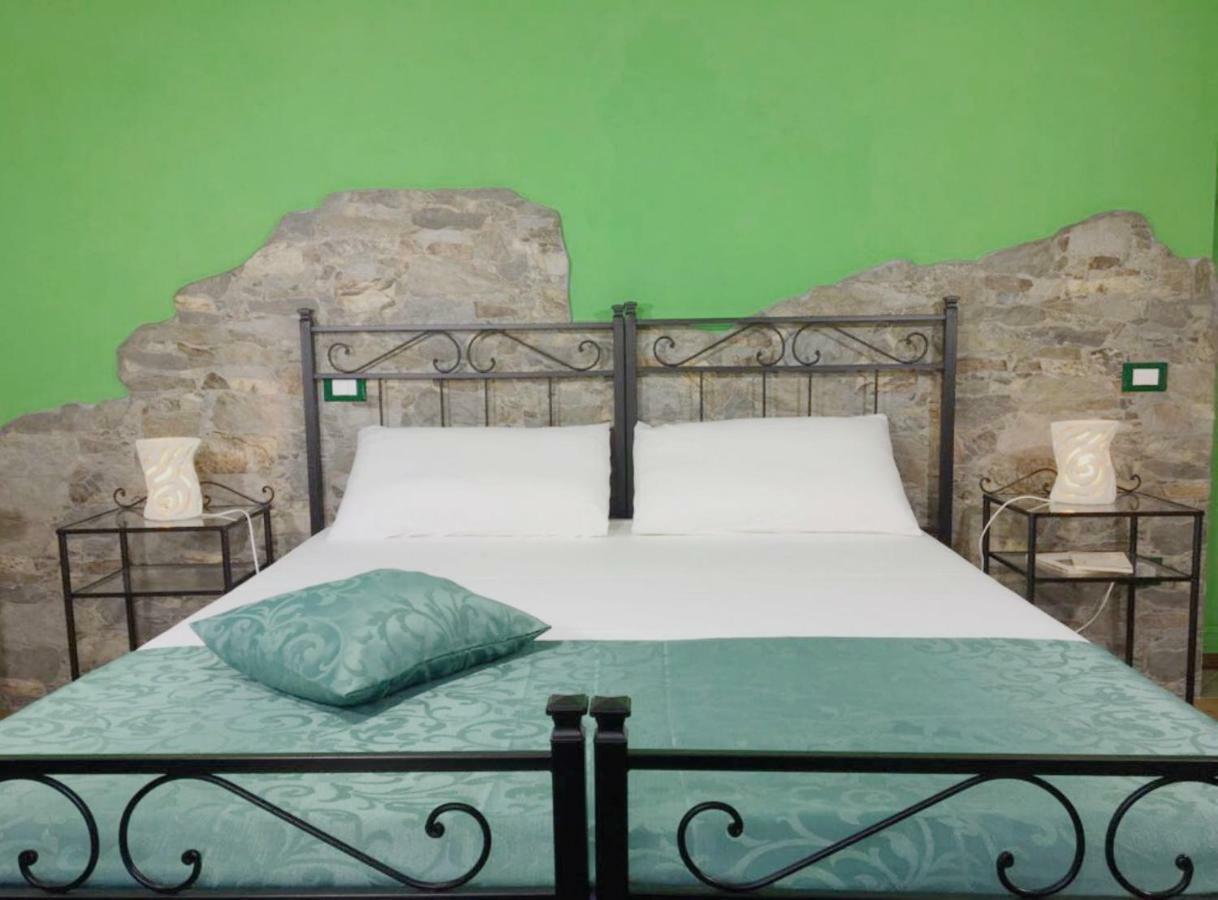 Bed and Breakfast Casa Te La Bradamante Magliano Экстерьер фото